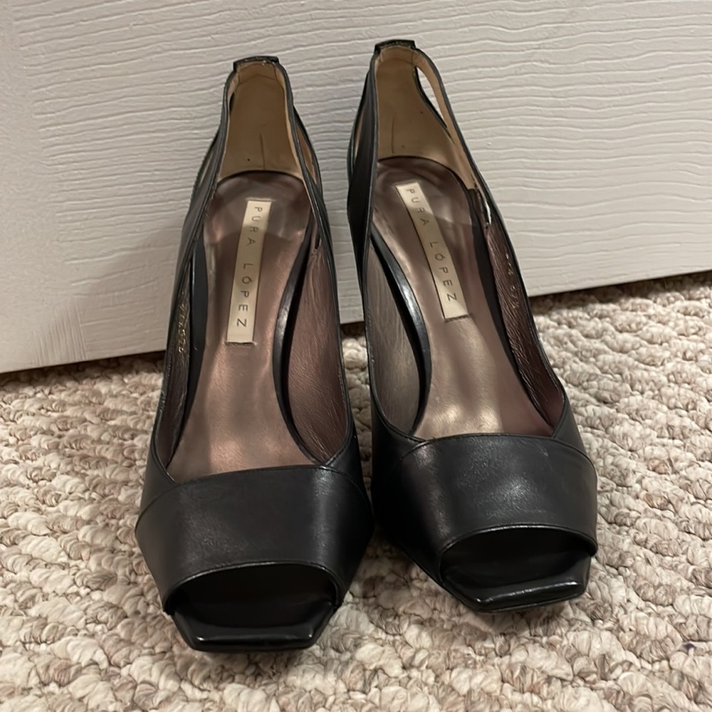 Pura Lopez high heels